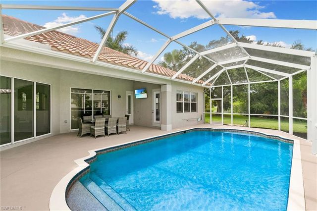 3917 Fabienne CT, Naples, FL 34109