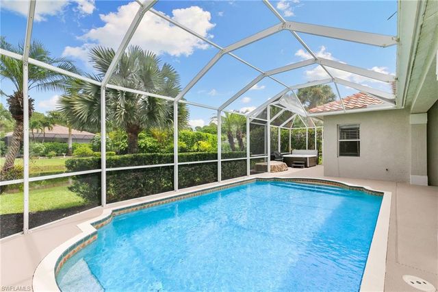3917 Fabienne CT, Naples, FL 34109