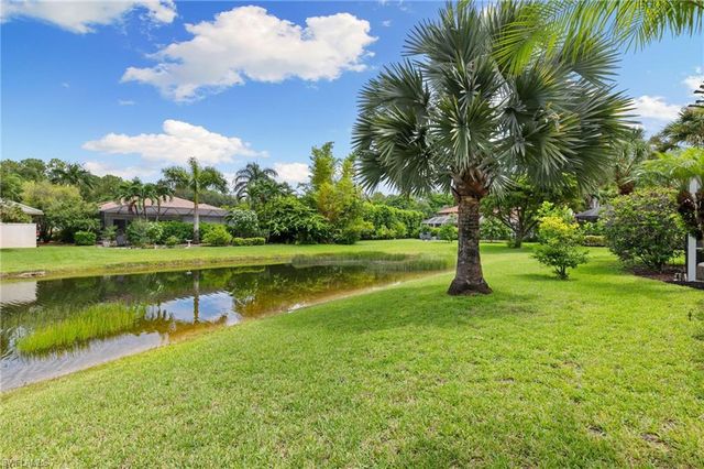 3917 Fabienne CT, Naples, FL 34109