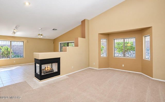 9544 Whetstone Mountain Street, Tucson, AZ 85748