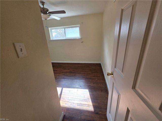 618 Beach View ST, Norfolk, VA 23503