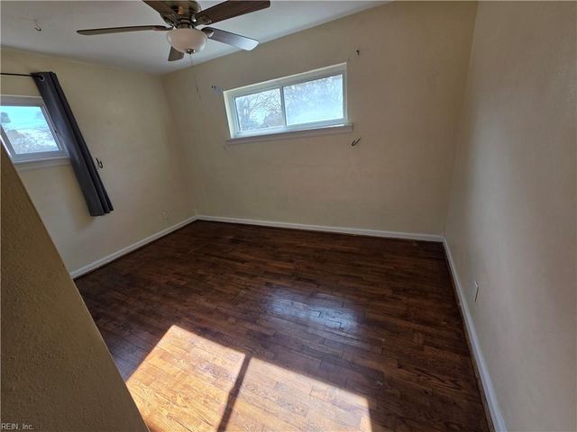 618 Beach View ST, Norfolk, VA 23503