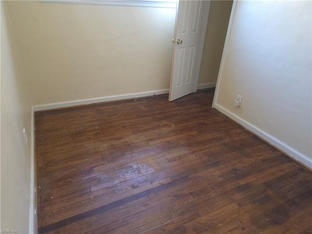 618 Beach View ST, Norfolk, VA 23503