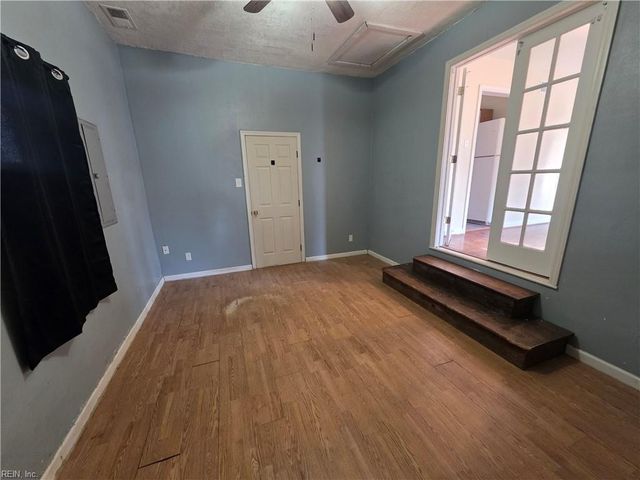 618 Beach View ST, Norfolk, VA 23503