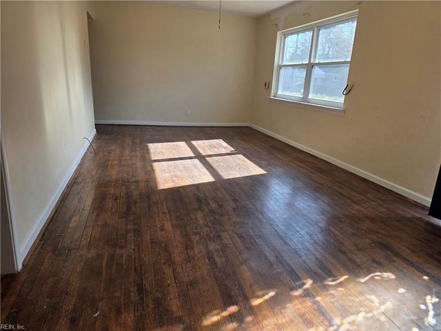 618 Beach View ST, Norfolk, VA 23503