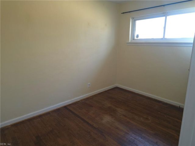 618 Beach View ST, Norfolk, VA 23503