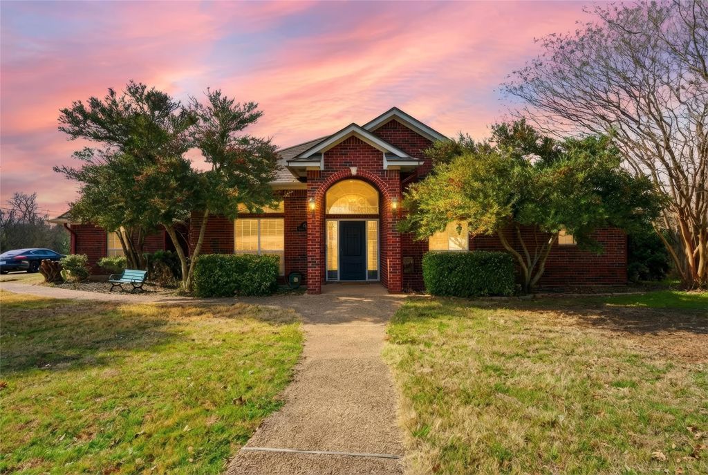 710 Gibraltar Lane, Lorena, TX 76655