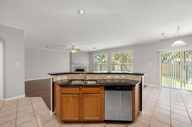 6036 Mesa Verde CIR, Austin, TX 78749