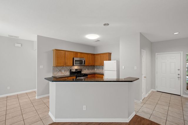 6036 Mesa Verde CIR, Austin, TX 78749
