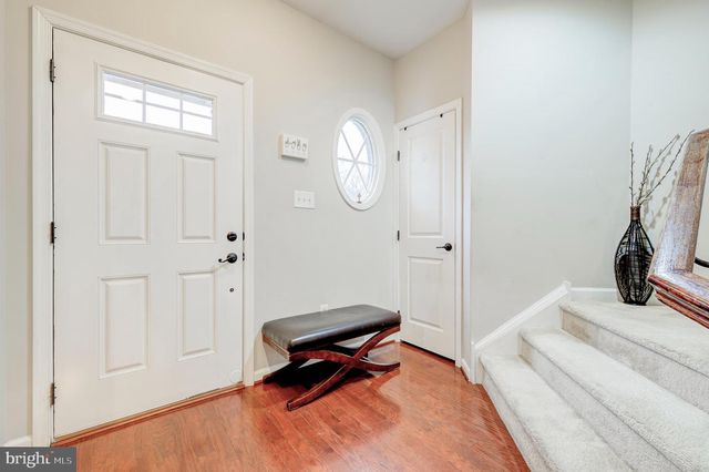 81 SUNDANCE DR, Hamilton, NJ 08619