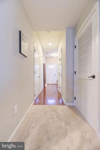 81 SUNDANCE DR, Hamilton, NJ 08619