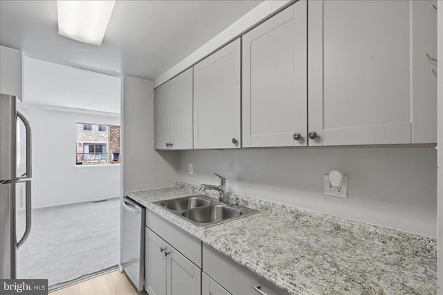 7038 KNIGHTHOOD LN, Columbia, MD 21045