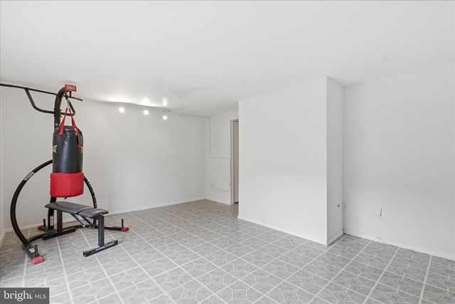 7038 KNIGHTHOOD LN, Columbia, MD 21045