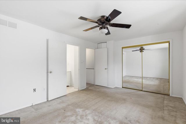 7038 KNIGHTHOOD LN, Columbia, MD 21045