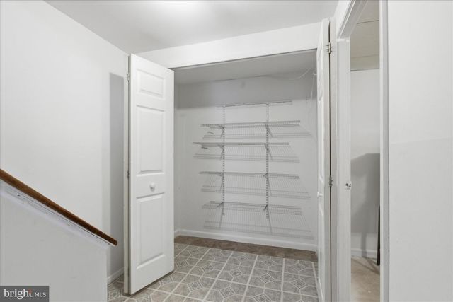 7038 KNIGHTHOOD LN, Columbia, MD 21045