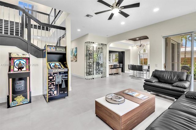 2521 Center Avenue, Fort Lauderdale, FL 33305