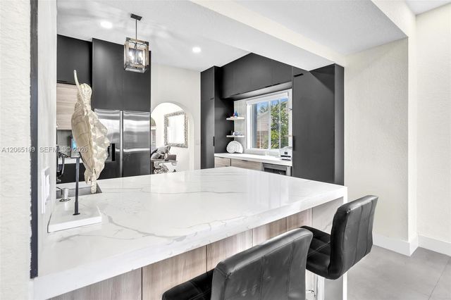 2521 Center Avenue, Fort Lauderdale, FL 33305