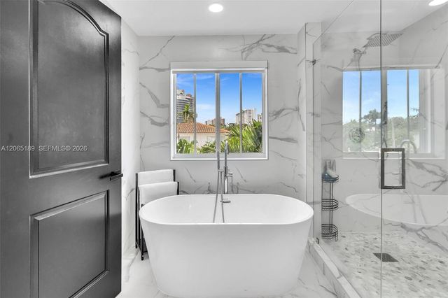 2521 Center Avenue, Fort Lauderdale, FL 33305