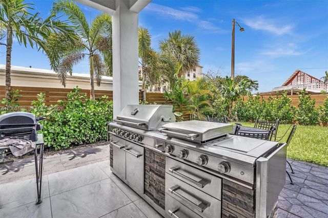 2521 Center Avenue, Fort Lauderdale, FL 33305