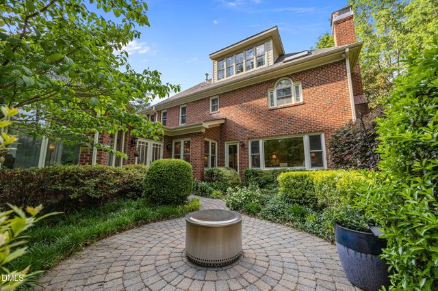 116 Grosvenor Drive, Raleigh, NC 27615