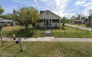 945 Madison Avenue, Daytona Beach, FL 32114