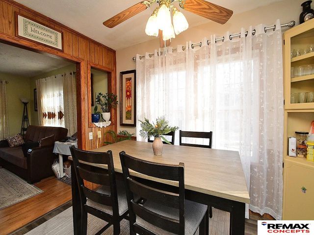 891 S 33rd Street, Lincoln, NE 68510