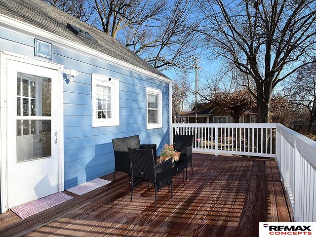 891 S 33rd Street, Lincoln, NE 68510