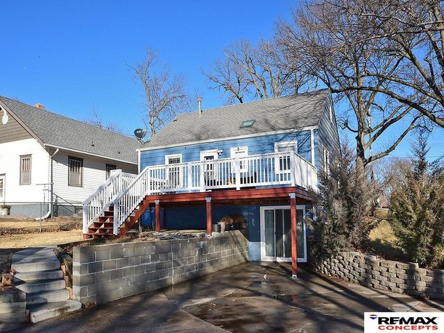 891 S 33rd Street, Lincoln, NE 68510