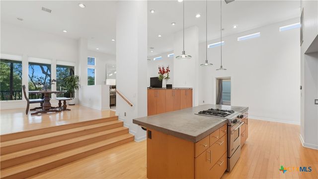 33 Laurel Trail, New Braunfels, TX 78130