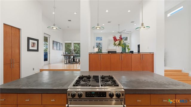 33 Laurel Trail, New Braunfels, TX 78130