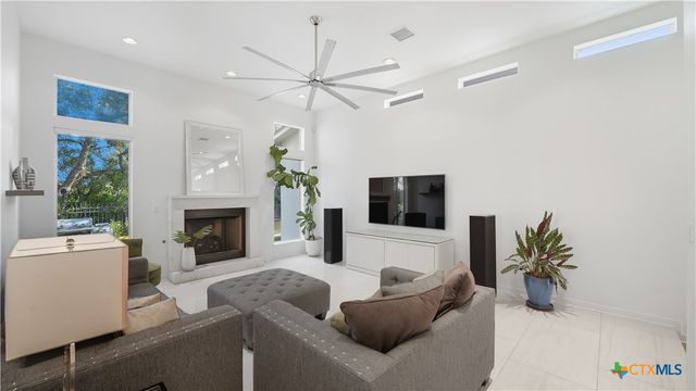 33 Laurel Trail, New Braunfels, TX 78130