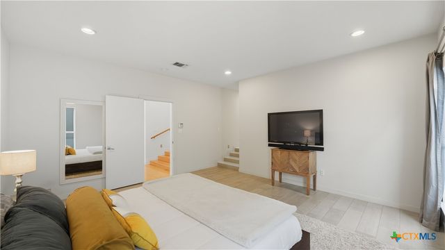 33 Laurel Trail, New Braunfels, TX 78130