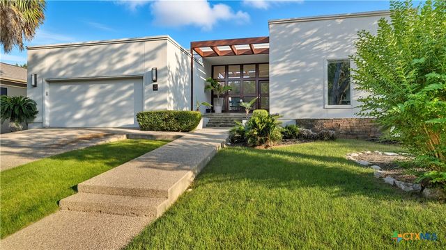 33 Laurel Trail, New Braunfels, TX 78130