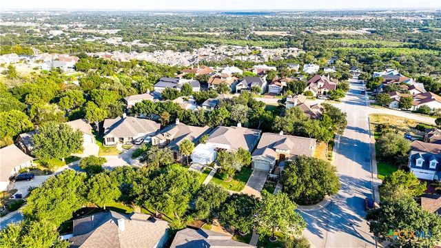 33 Laurel Trail, New Braunfels, TX 78130