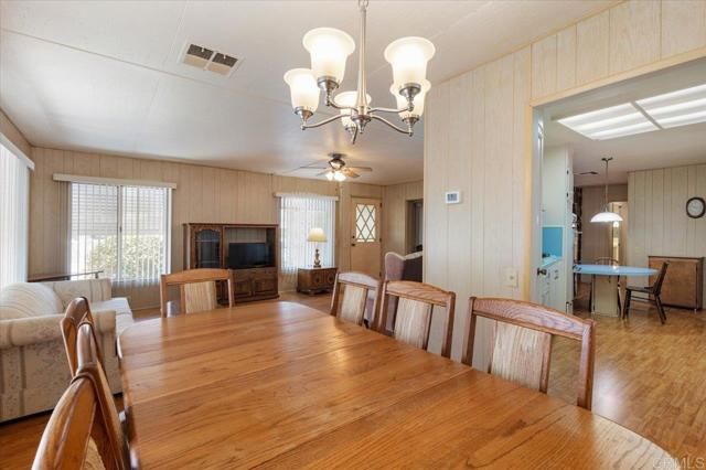 1010 E Bobier Drive 204, Vista, CA 92084