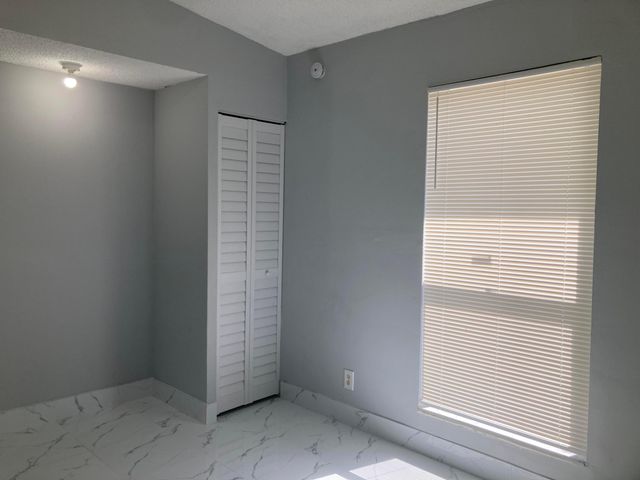 3630 SW 46TH Avenue, West Park, FL 33023