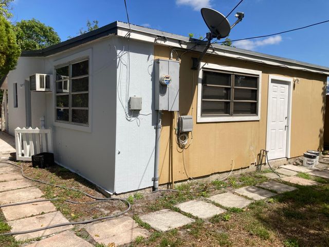 3630 SW 46TH Avenue, West Park, FL 33023