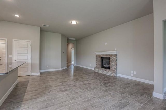 16782 S Hall Street, Olathe, KS 66062