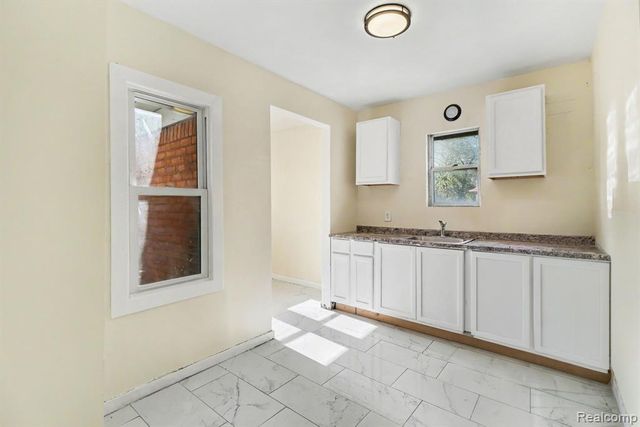 19338 Teppert Street, Detroit, MI 48234
