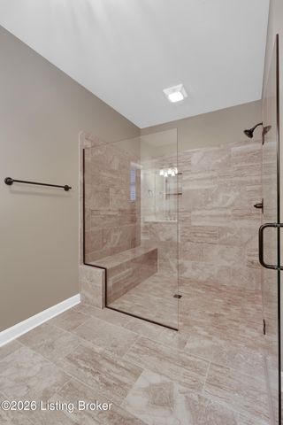 16033 Carefree Pl, Louisville, KY 40245