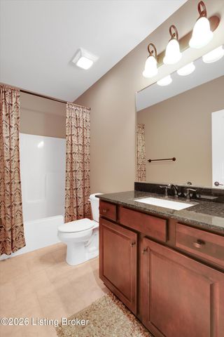 16033 Carefree Pl, Louisville, KY 40245