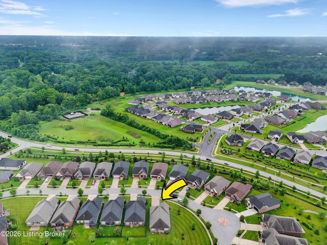 16033 Carefree Pl, Louisville, KY 40245