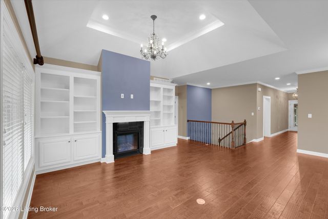 16033 Carefree Pl, Louisville, KY 40245
