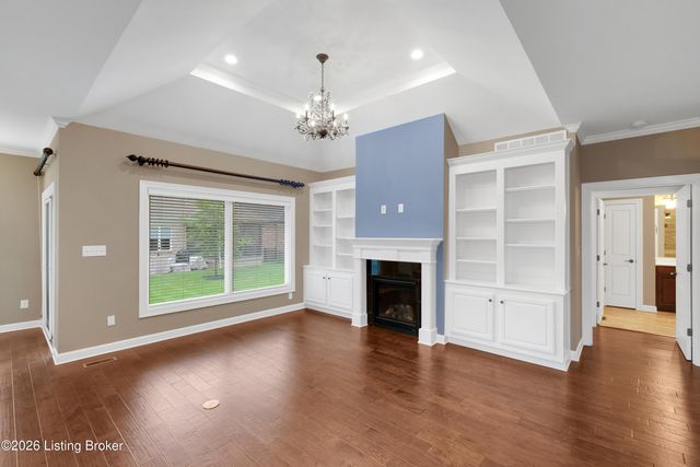 16033 Carefree Pl, Louisville, KY 40245