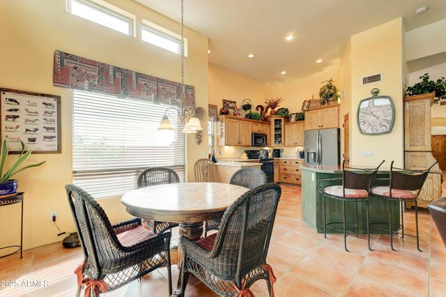 5098 E 4TH Avenue, Apache Junction, AZ 85119