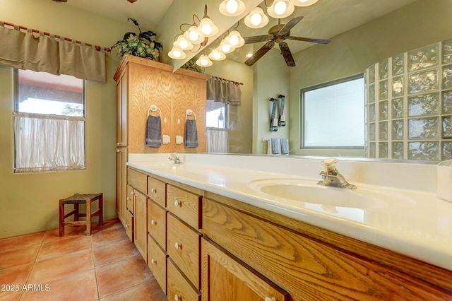 5098 E 4TH Avenue, Apache Junction, AZ 85119