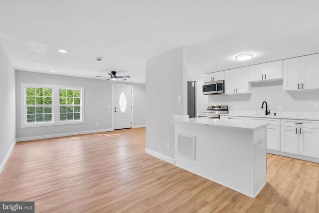6202 MARYE RD, Woodford, VA 22580