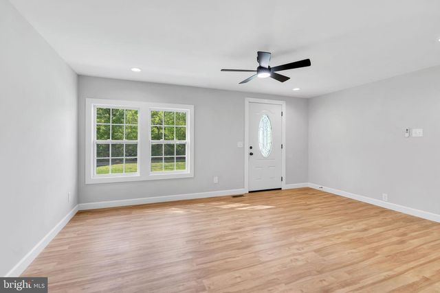 6202 MARYE RD, Woodford, VA 22580