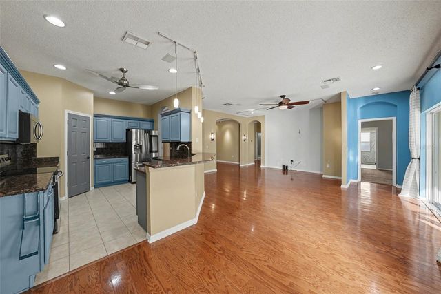 2810 RAVENDALE LANE, Holiday, FL 34691