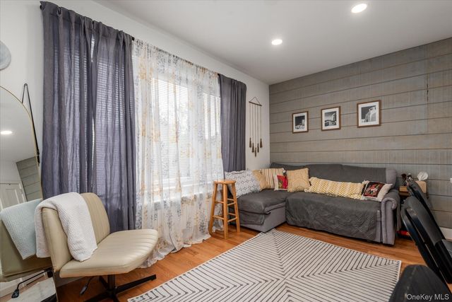 65-17 78th Avenue, Glendale, NY 11385